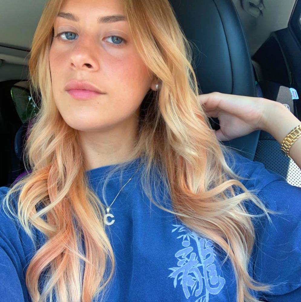 Meet your Posher, Caitlin